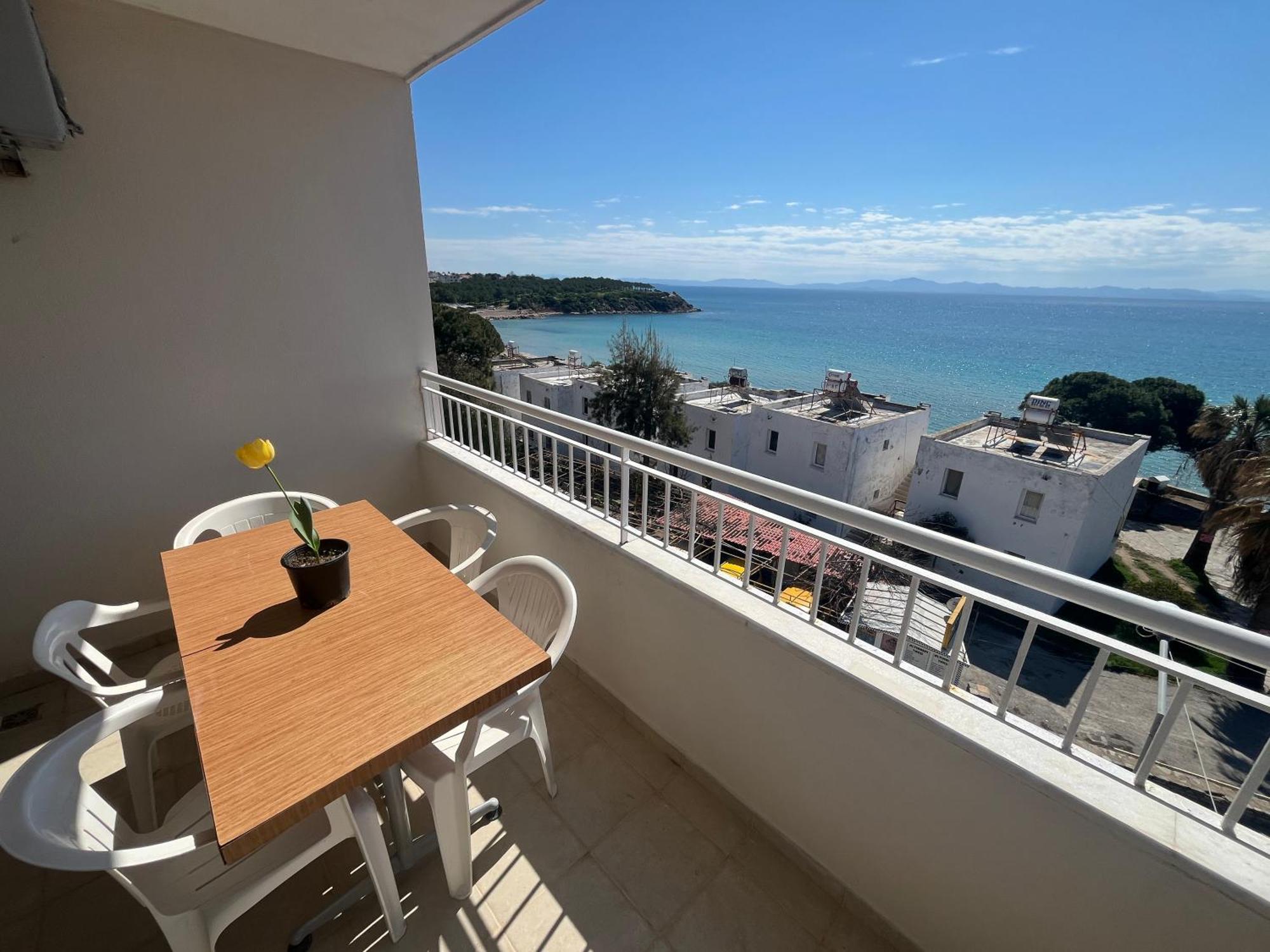 Holiday Apart 50 Meters To Beach, Sea View Apartments Didim Exterior photo